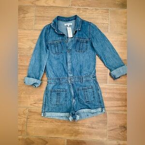 Nwt Abercrombie & Fitch denim shorts Romper minimalist